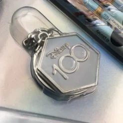 Útiles Y Kits Escolares< kit de utiles escolares, De jurassic world, Disney world 100 años.